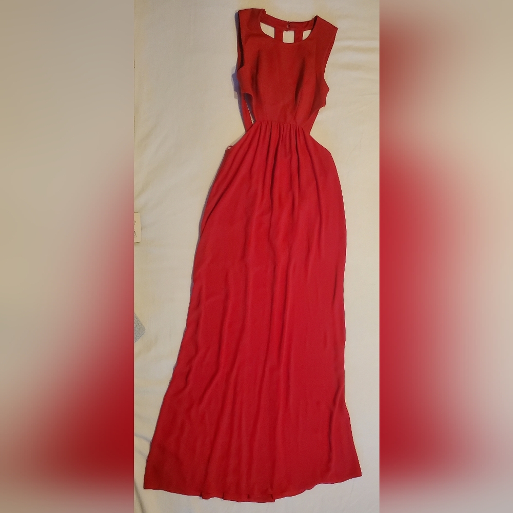 NEW BCBGMAXAZRIA RIO RED ANGELINAH CONTRAST CUTOUT GOWN SIZE 4